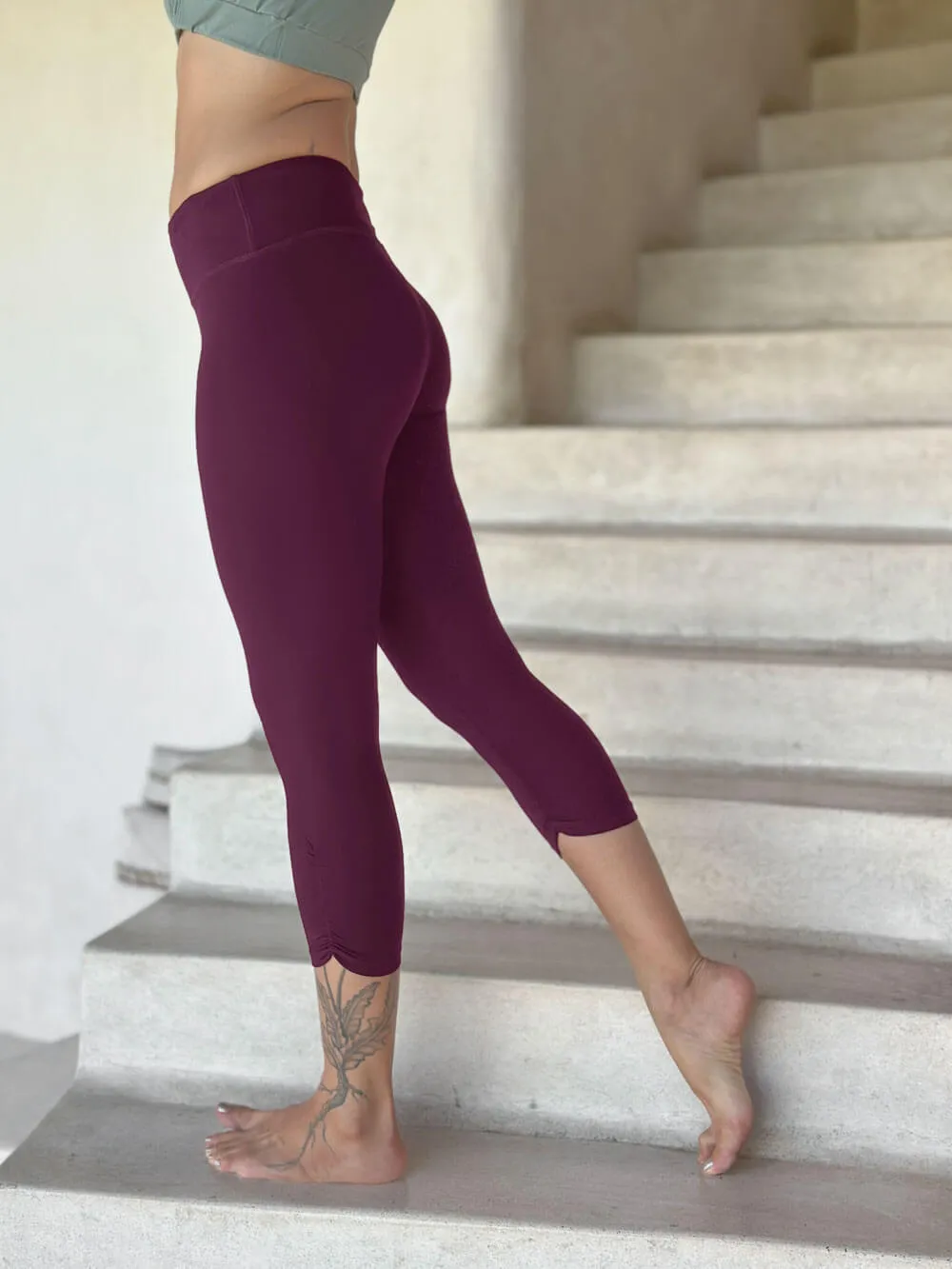 Bamboo Capri Legging