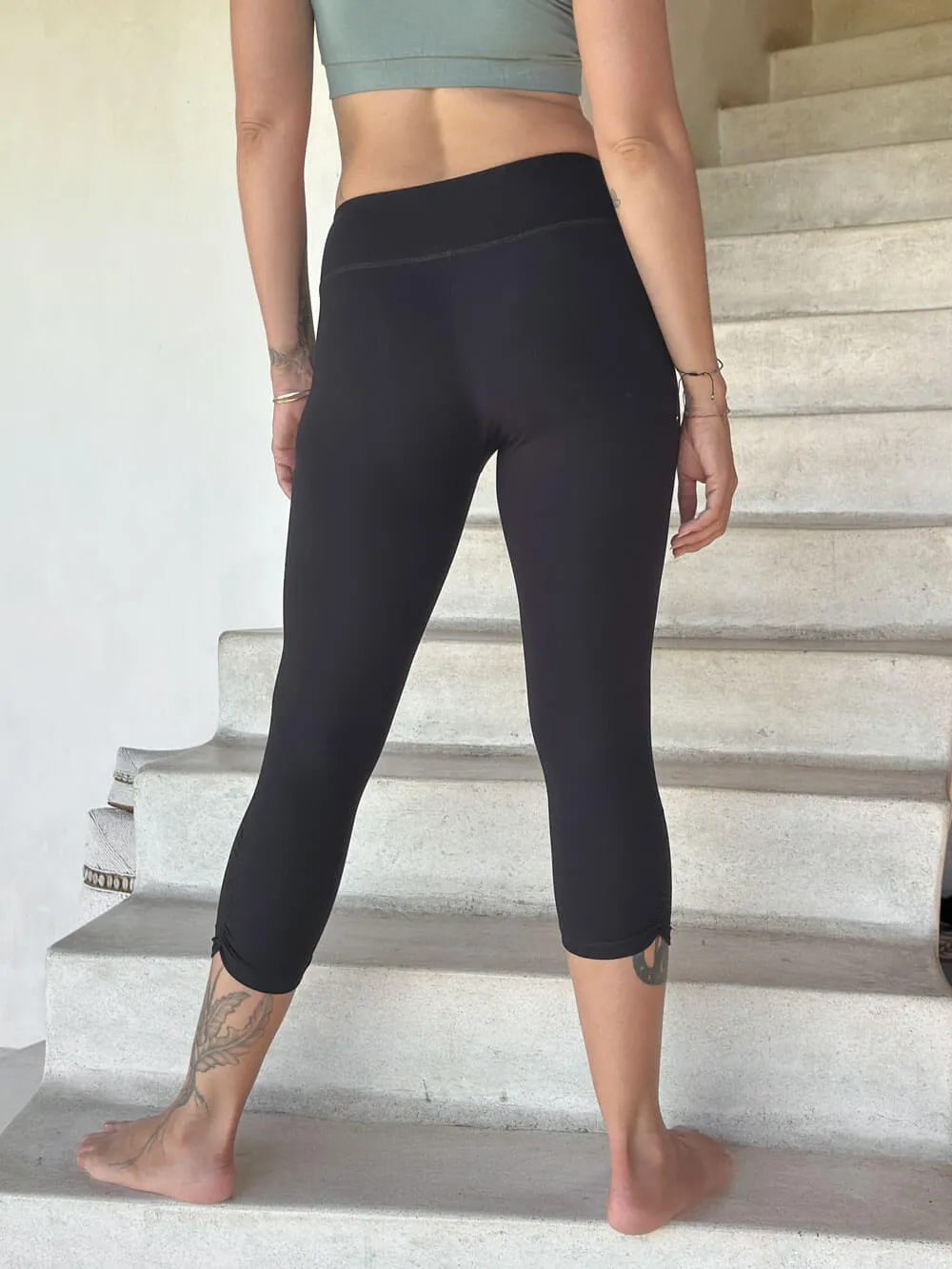 Bamboo Capri Legging