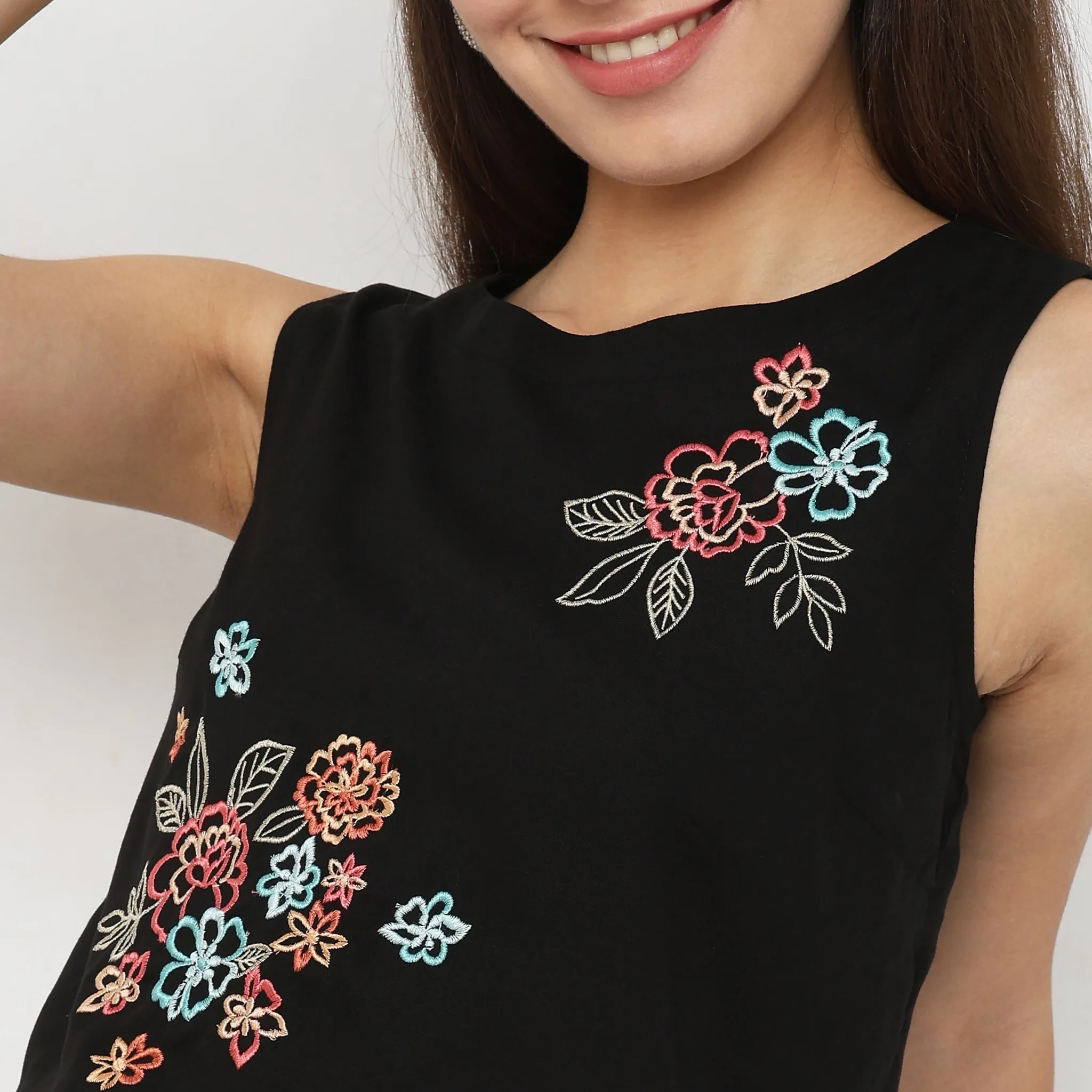Boxy Fit Embroidered Crop Top