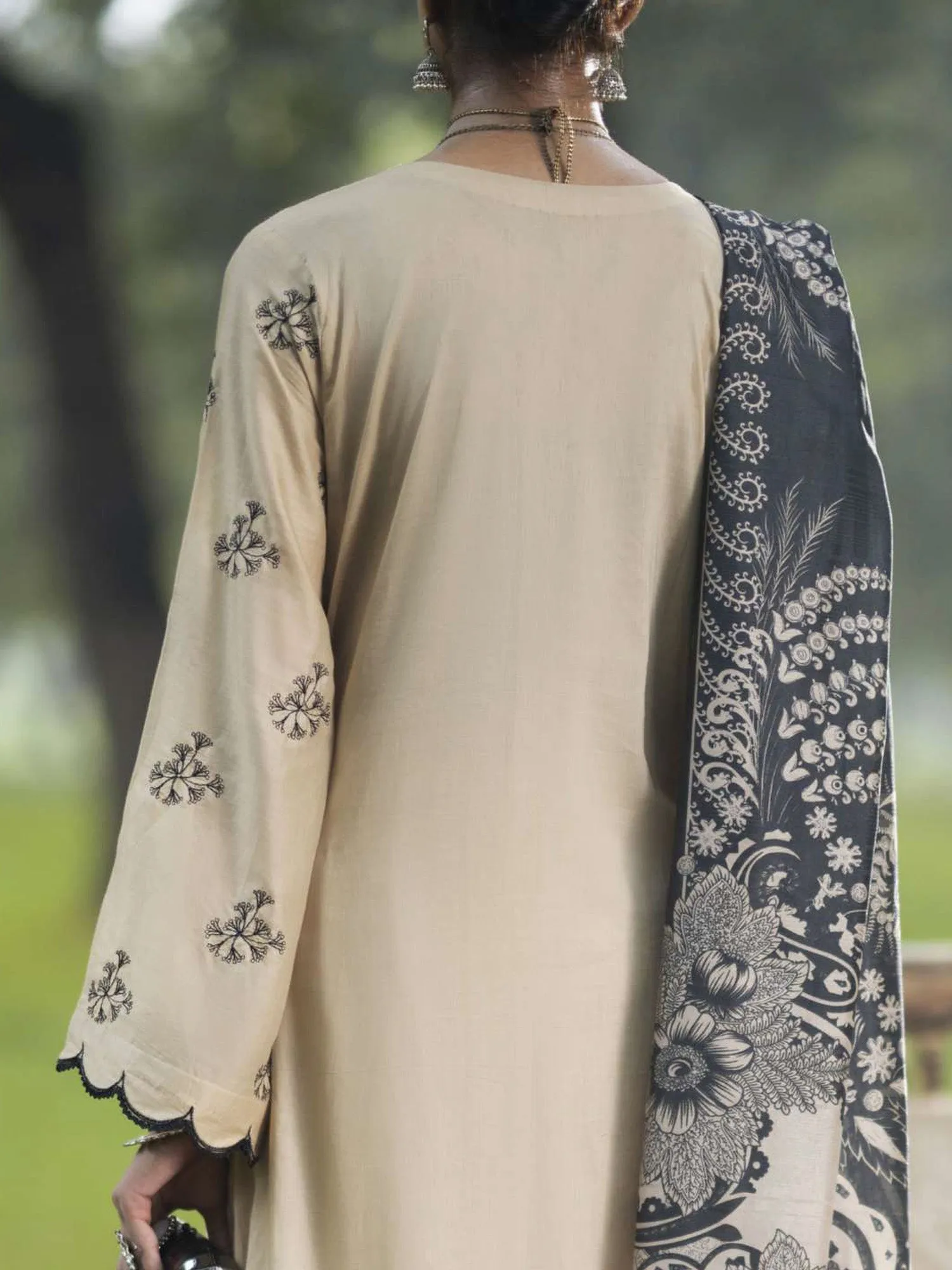 Casual Lite "Khamoshi" Embroidered Linen Suit - Skin
