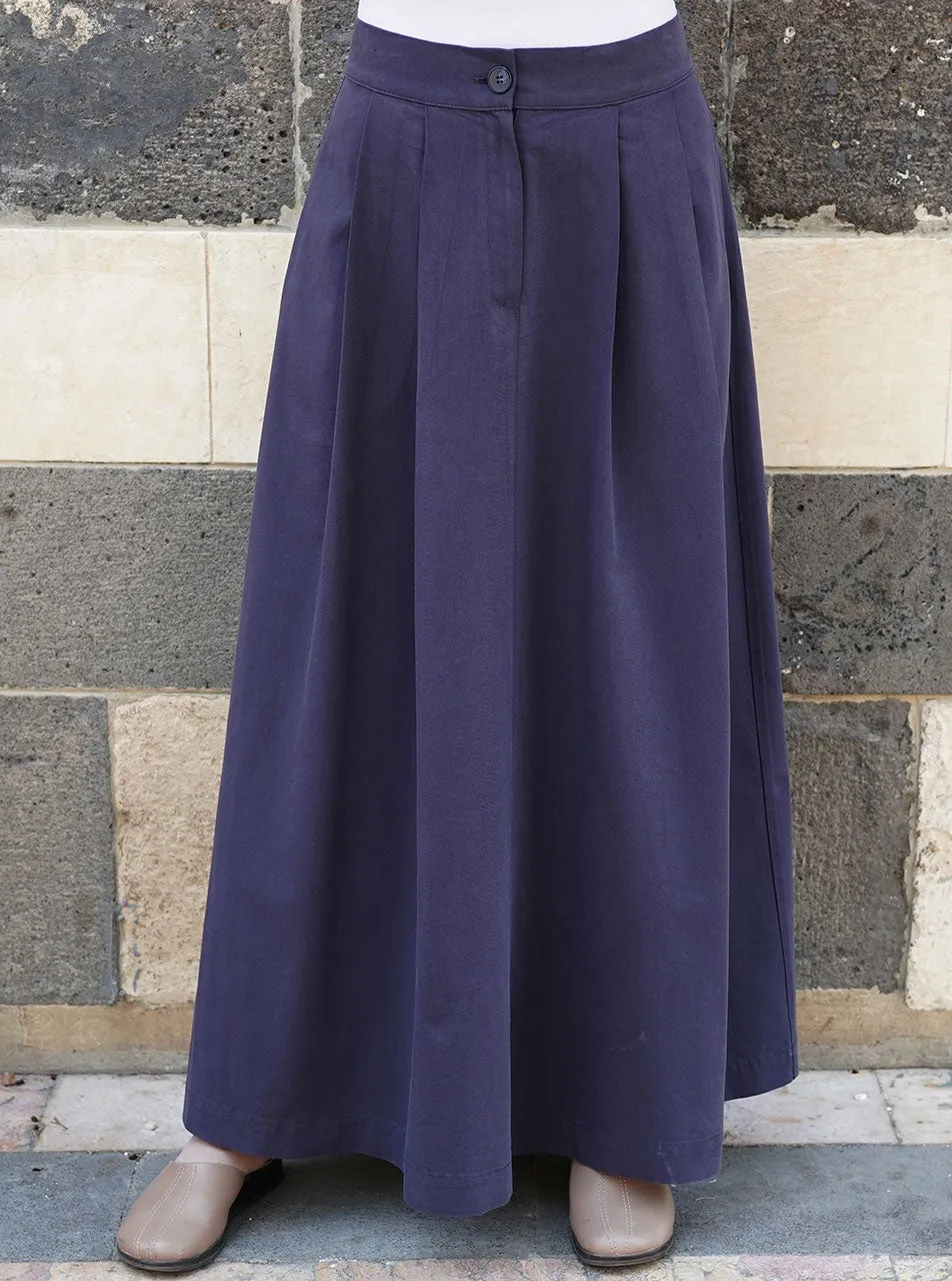 Front and Back Pleated Skirt