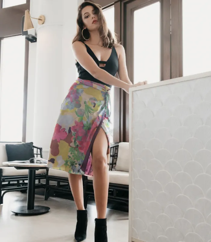 REVERIE Mid Skirt by KonaCoco