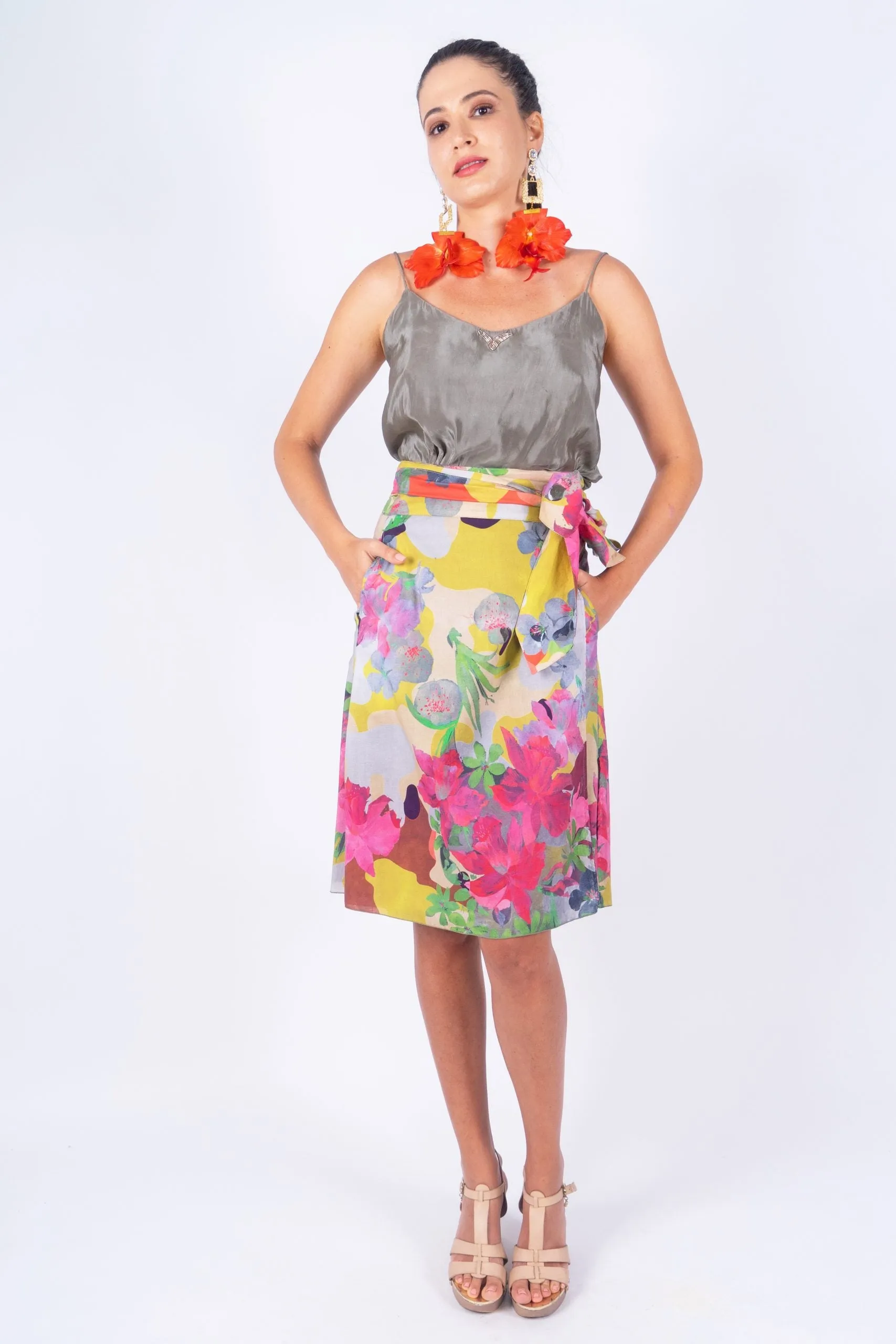 REVERIE Mid Skirt by KonaCoco