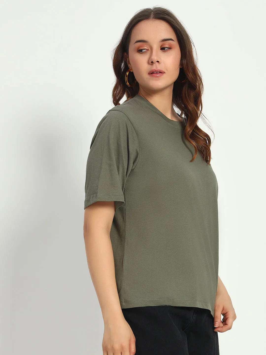 Women Green Solid Round Neck Pure Cotton T-Shirt